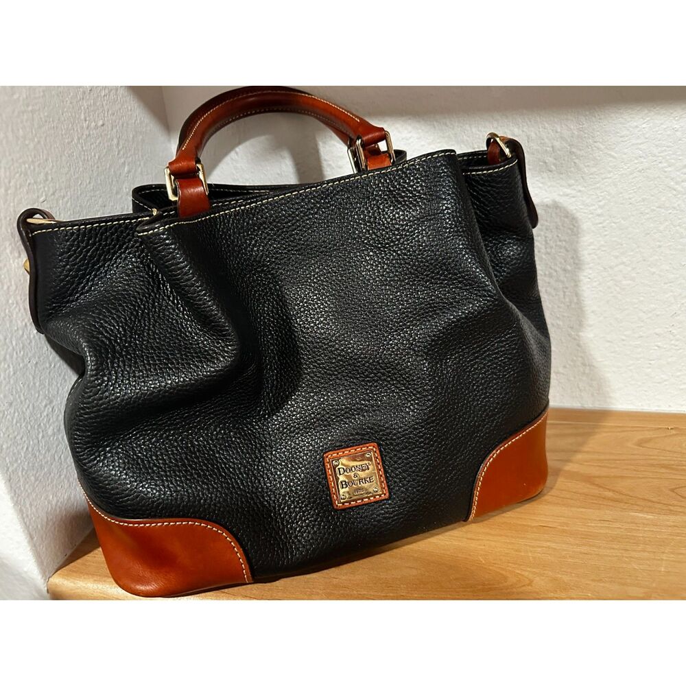 Dooney & Bourke Pebbled Grain Barlow Satchel Handbag GUC